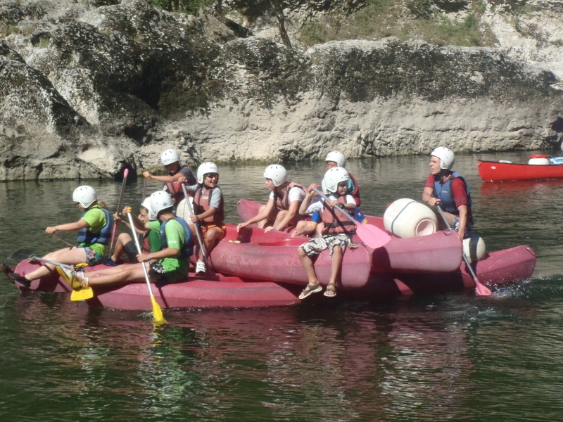 Village Camps International Summer Camp Ardèche, France 2019-07-26 https://www.villagecamps.com/journals_admin/images/23-35-Raft race team 1 in action.jpg Village Camps International Summer Camp Ardèche, France 2019-07-26 https://www.villagecamps.com/journals_admin/images/23-35-Raft race team 1 in action.jpg